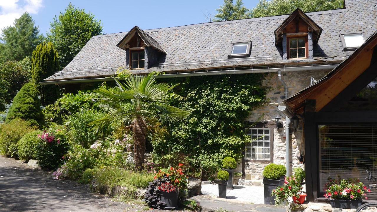 Camping Jardin La Vie En Vert En Ariege Hotel Augirein Exterior foto